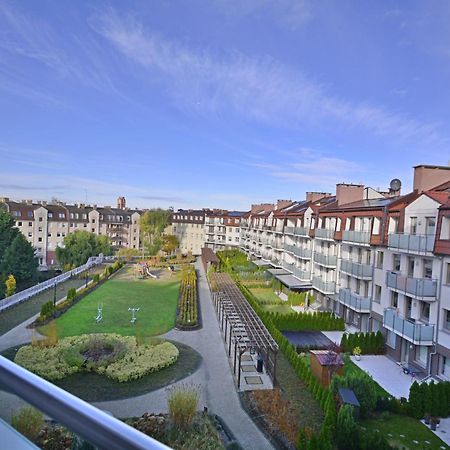 Apartamenty Bryza - Kwartal Rozy Wiatrow - Garaz Swinoujscie Dış mekan fotoğraf