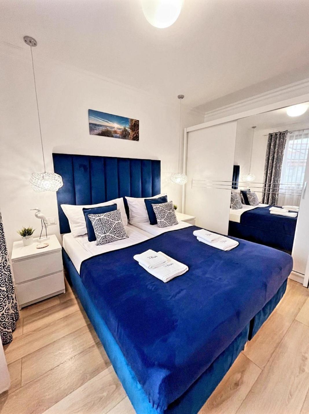 Apartamenty Bryza - Kwartal Rozy Wiatrow - Garaz Swinoujscie Dış mekan fotoğraf