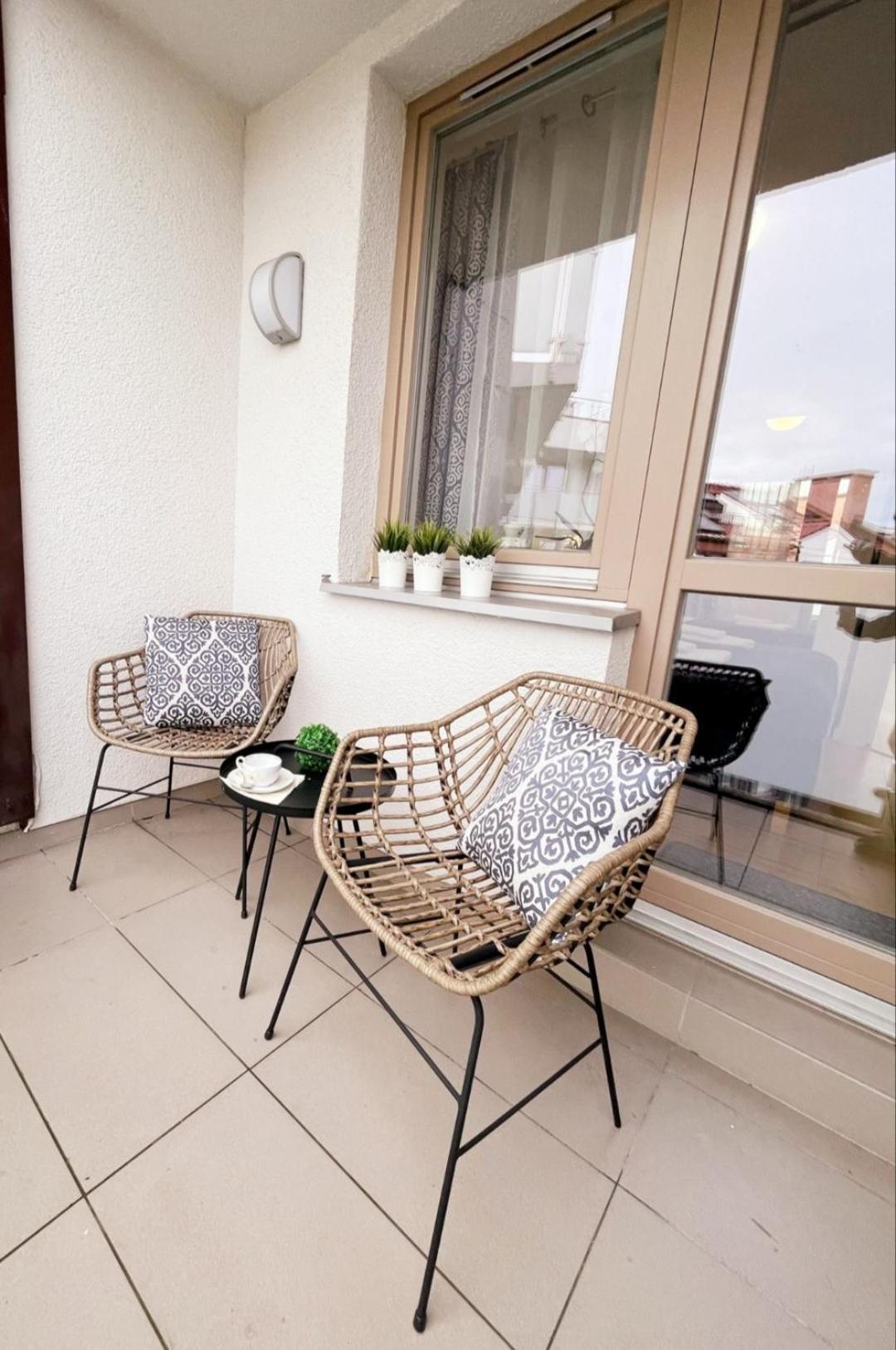 Apartamenty Bryza - Kwartal Rozy Wiatrow - Garaz Swinoujscie Dış mekan fotoğraf